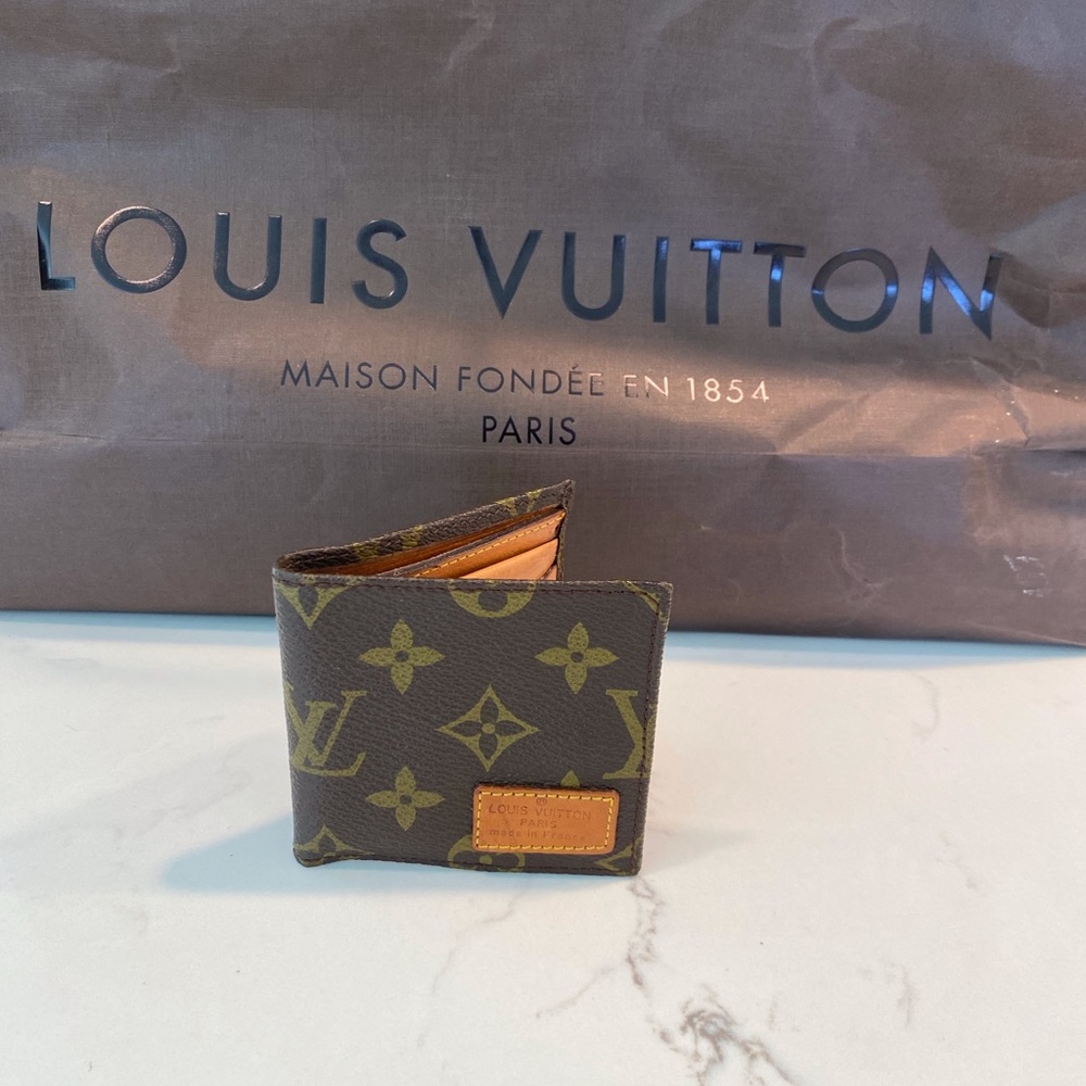 Louis Vuitton small wallet